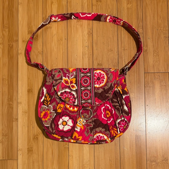 NWOT Vera Bradley Carnaby Saddle Floral Quilted Crossbody Bag OS - Picture 2 of 14
